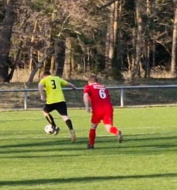 Paul Günther vor seinem Tor zum 4:0